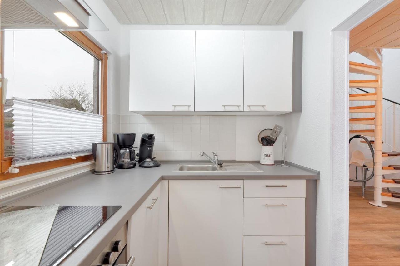 Seepark Kirchheim Ferienhaus Bei Nina Mit Sauna Exterior photo